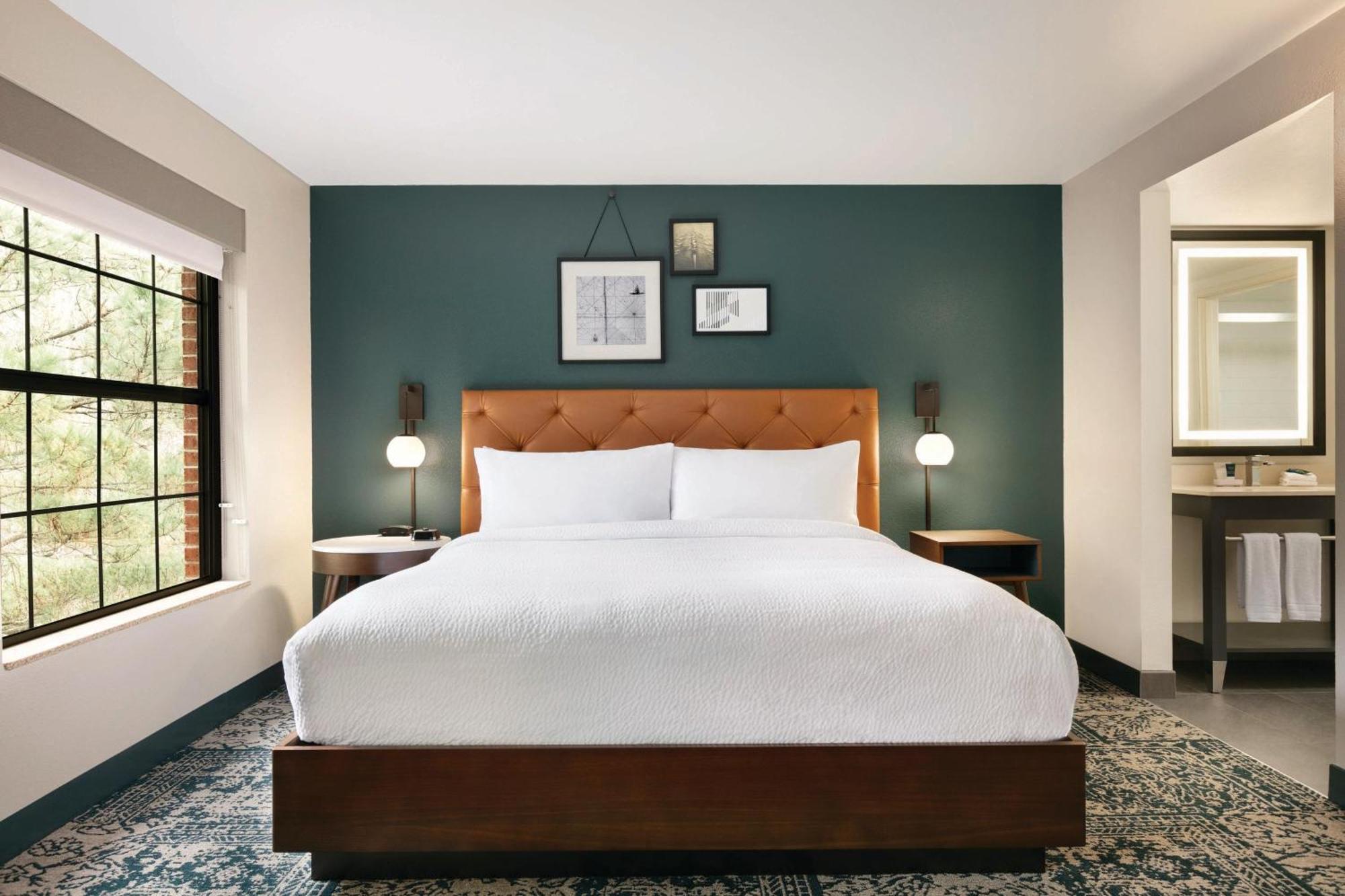 โฟร์ พอยต์ บาย เชอราตัน รอลีจ์ อารีนา Hotel ราลลี ภายนอก รูปภาพ