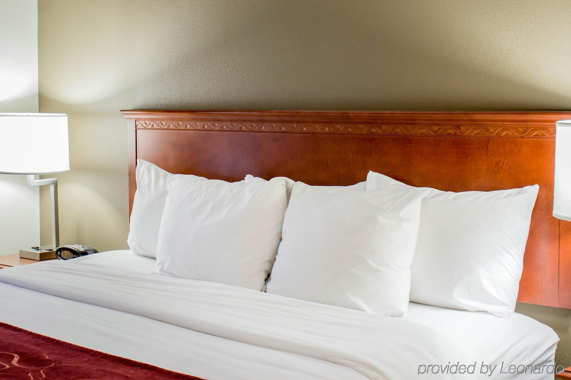 โฟร์ พอยต์ บาย เชอราตัน รอลีจ์ อารีนา Hotel ราลลี ภายนอก รูปภาพ